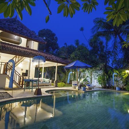 Villa Alam Biru Gardenia Seminyak  Luaran gambar