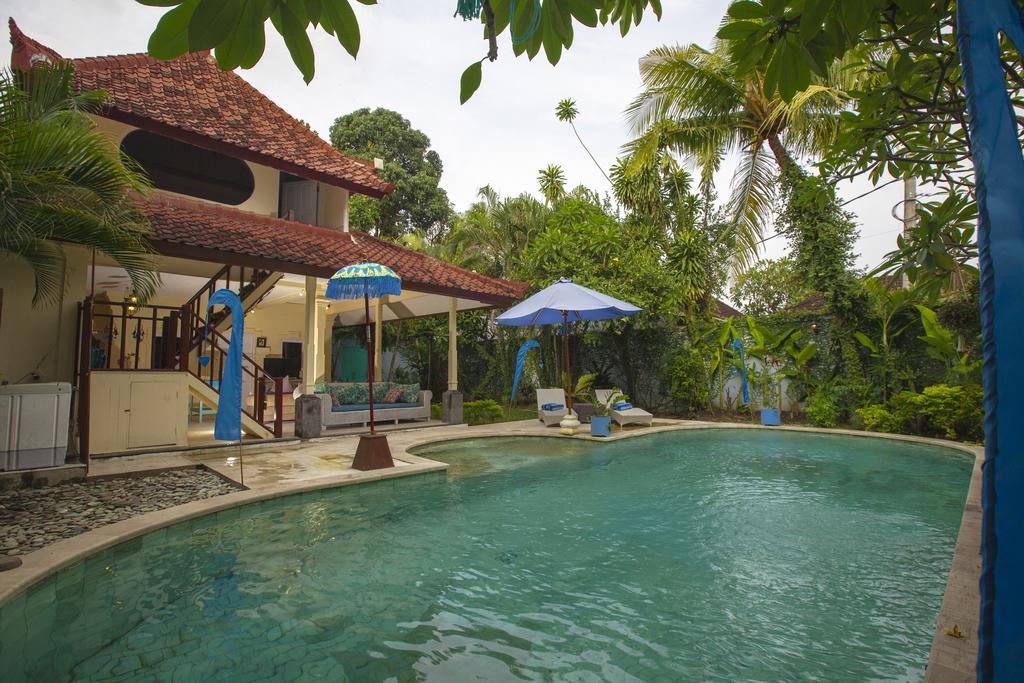 Villa Alam Biru Gardenia Seminyak  Luaran gambar