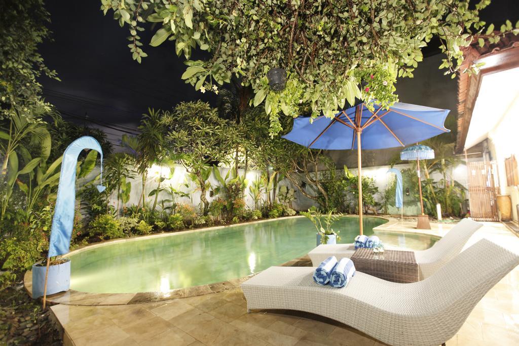 Villa Alam Biru Gardenia Seminyak  Luaran gambar