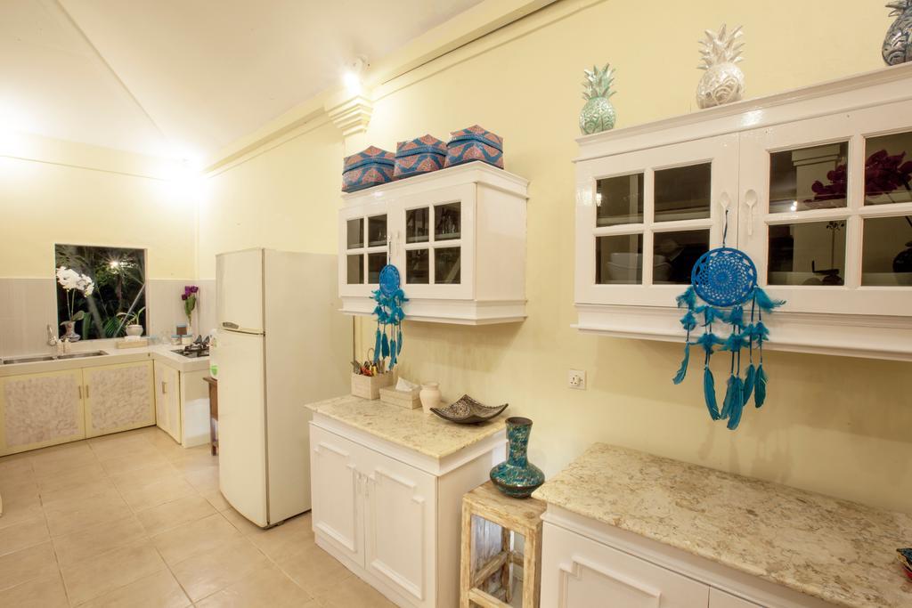 Villa Alam Biru Gardenia Seminyak  Luaran gambar