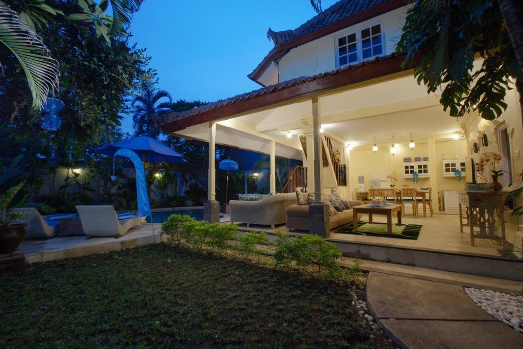 Villa Alam Biru Gardenia Seminyak  Luaran gambar